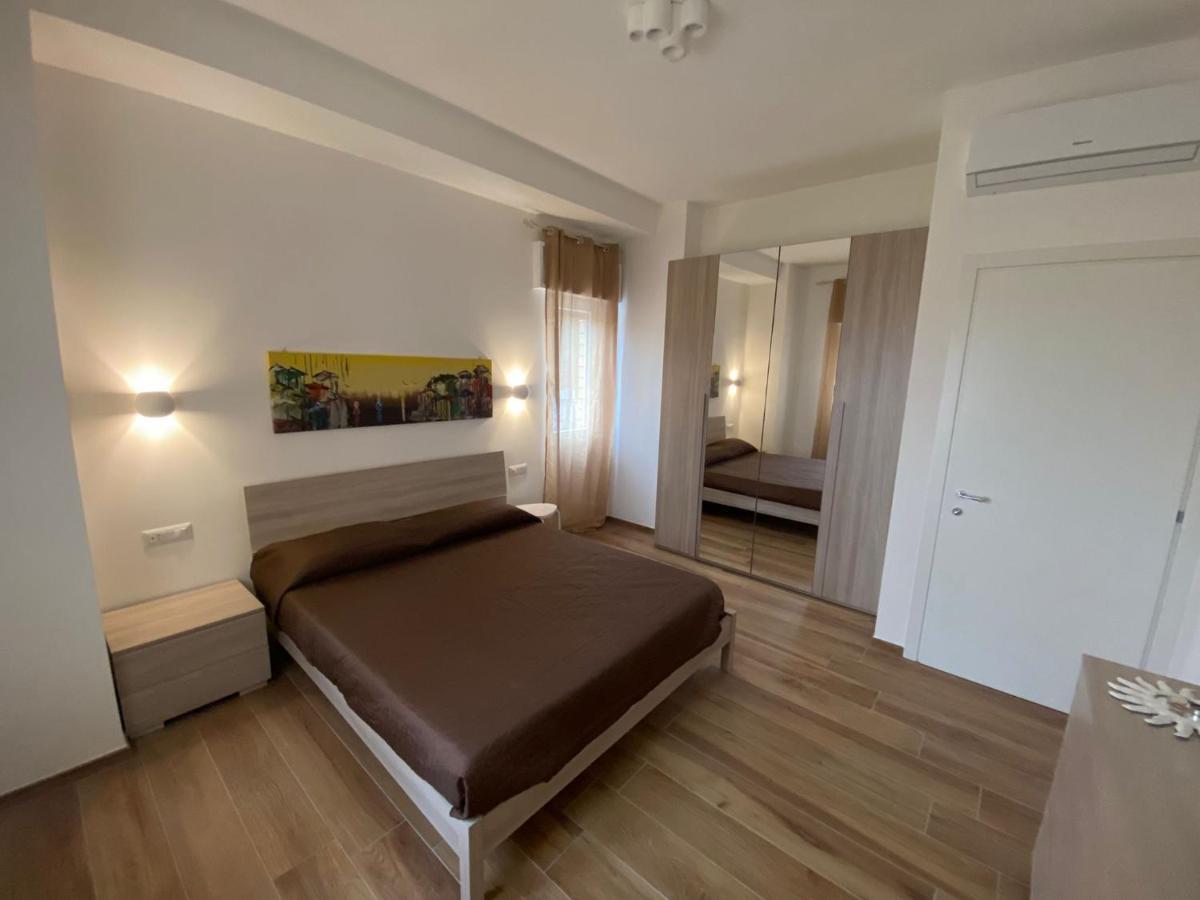 Appartement Viriamo House Roma à Acilia Extérieur photo