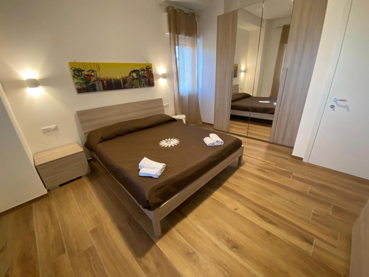 Appartement Viriamo House Roma à Acilia Extérieur photo