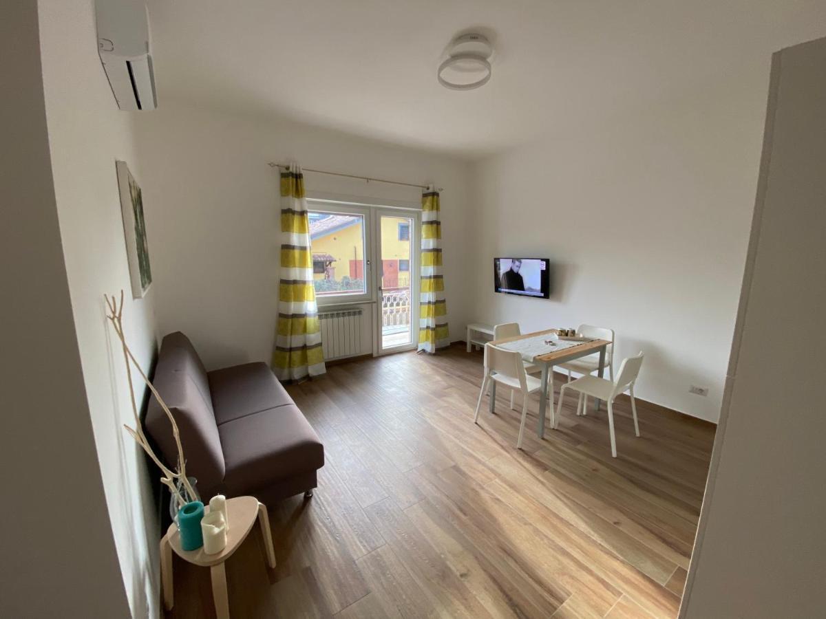 Appartement Viriamo House Roma à Acilia Extérieur photo