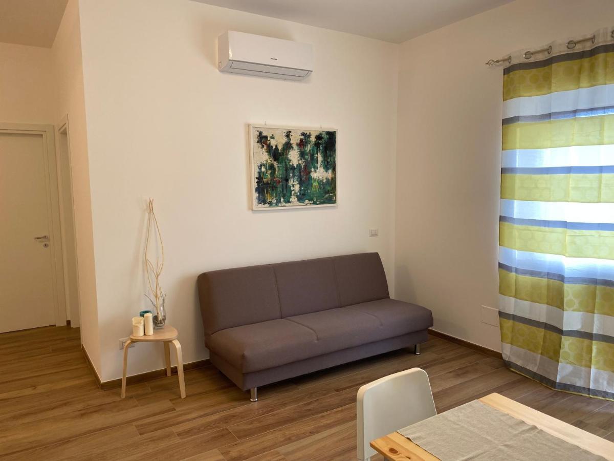 Appartement Viriamo House Roma à Acilia Extérieur photo